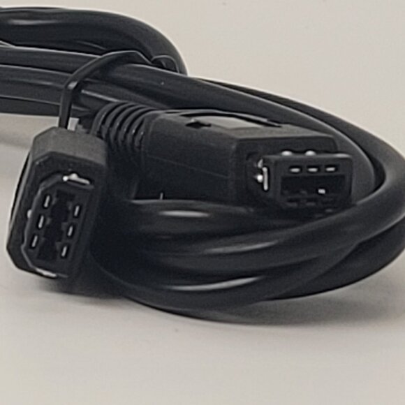 Two 2 Player Link Cable (Nintendo Gameboy Color / GB Pocket) - Fast Shipping - Picture 3 of 4